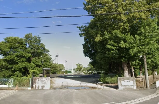 中の池公園・運動広場